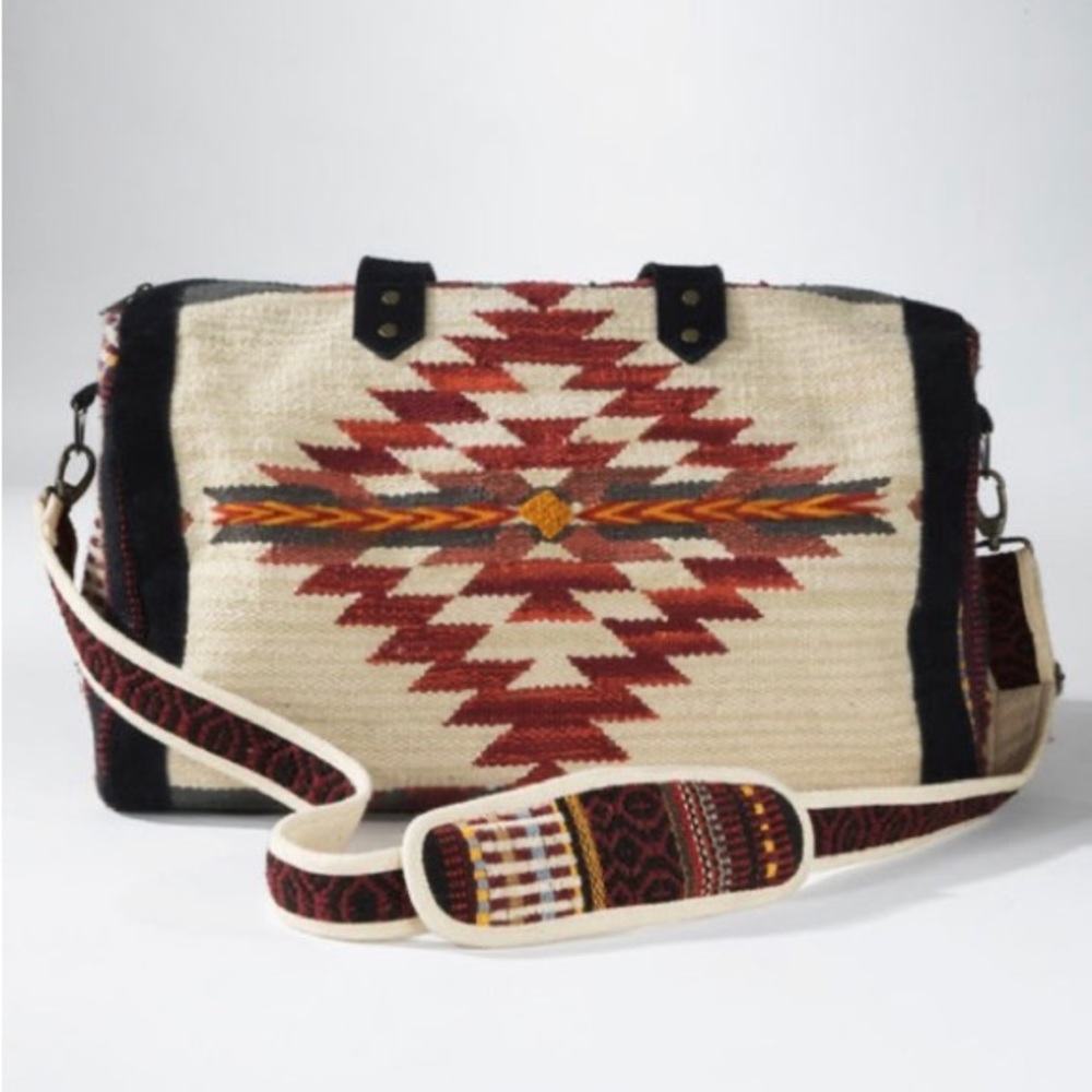 NWOT Boho Southwestern Navajo Handmade Motif Overnight Weekender Duffle Bag